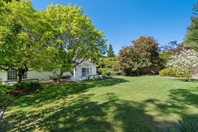 949 Wing Pl, Stanford, CA 94305 - Photo 1