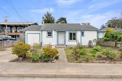 522 Valencia Avenue, El Granada, CA 94018 - Photo 1