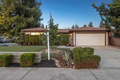 1049 Azalea Dr, Sunnyvale, CA 94086 - Photo 1