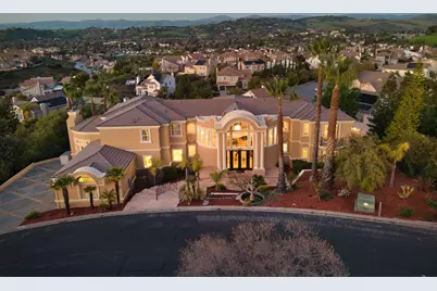 7184 Glenview Dr, San Jose, CA 95120 - Photo 1