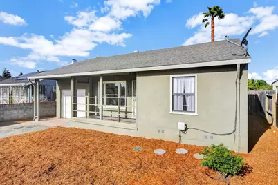 2281 Cooley Ave, East Palo Alto, CA 94303 - Photo 1