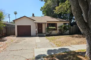 3234 Hoover St, Redwood City, CA 94063 - Photo 1
