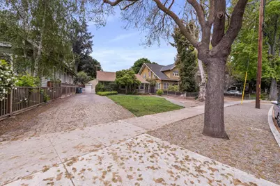 121 Pope St, Menlo Park, CA 94025 - Photo 1