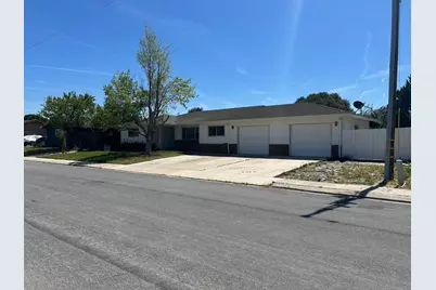 209 Villa Dr, King City, CA 93930 - Photo 1