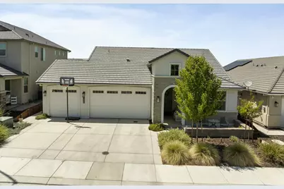 1348 Azalea Dr, Hollister, CA 95023 - Photo 1