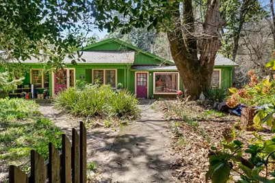 24 Grainger Ln, Santa Cruz, CA 95060 - Photo 1