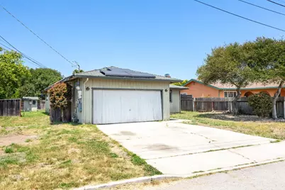 2158 17th Ave, Santa Cruz, CA 95062 - Photo 1