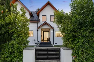 33 Highland Ave, Burlingame, CA 94010 - Photo 1