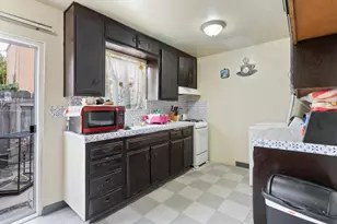 225 Soledad St, Salinas, CA 93901 - Photo 1