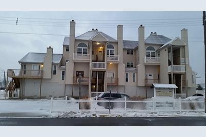 11 Raritan Avenue #Unit 1 - Photo 1