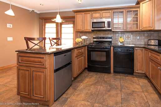 34 reid way freehold nj 07728 mls 21825859 coldwell banker