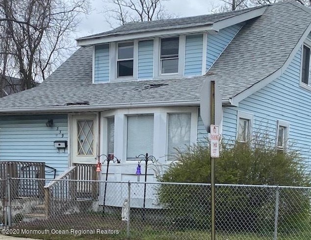 359 Park Ave, Keyport, NJ 07735-2925
