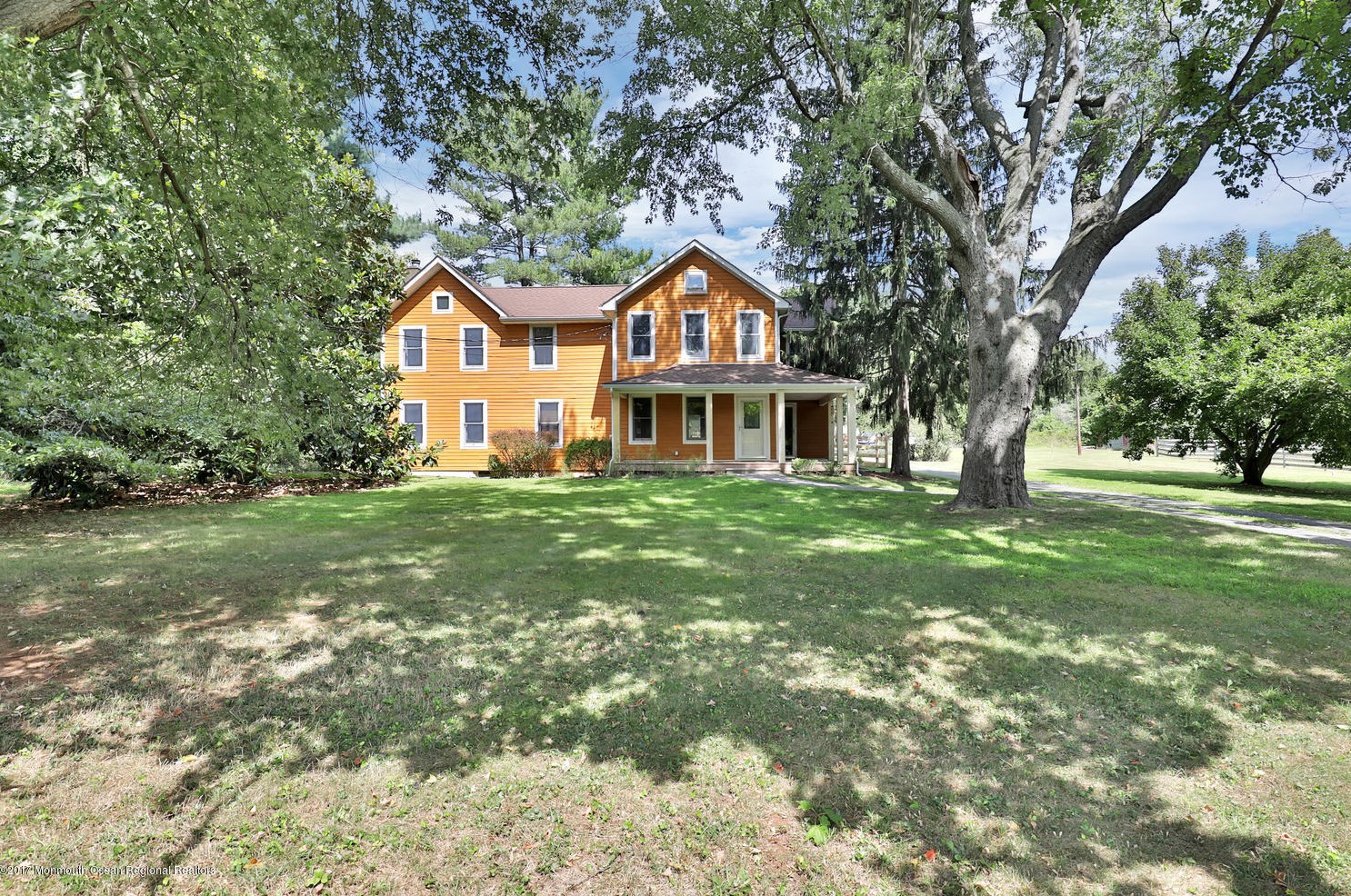 151 Dutch Lane Rd, Vanderburg, NJ 07722-1493