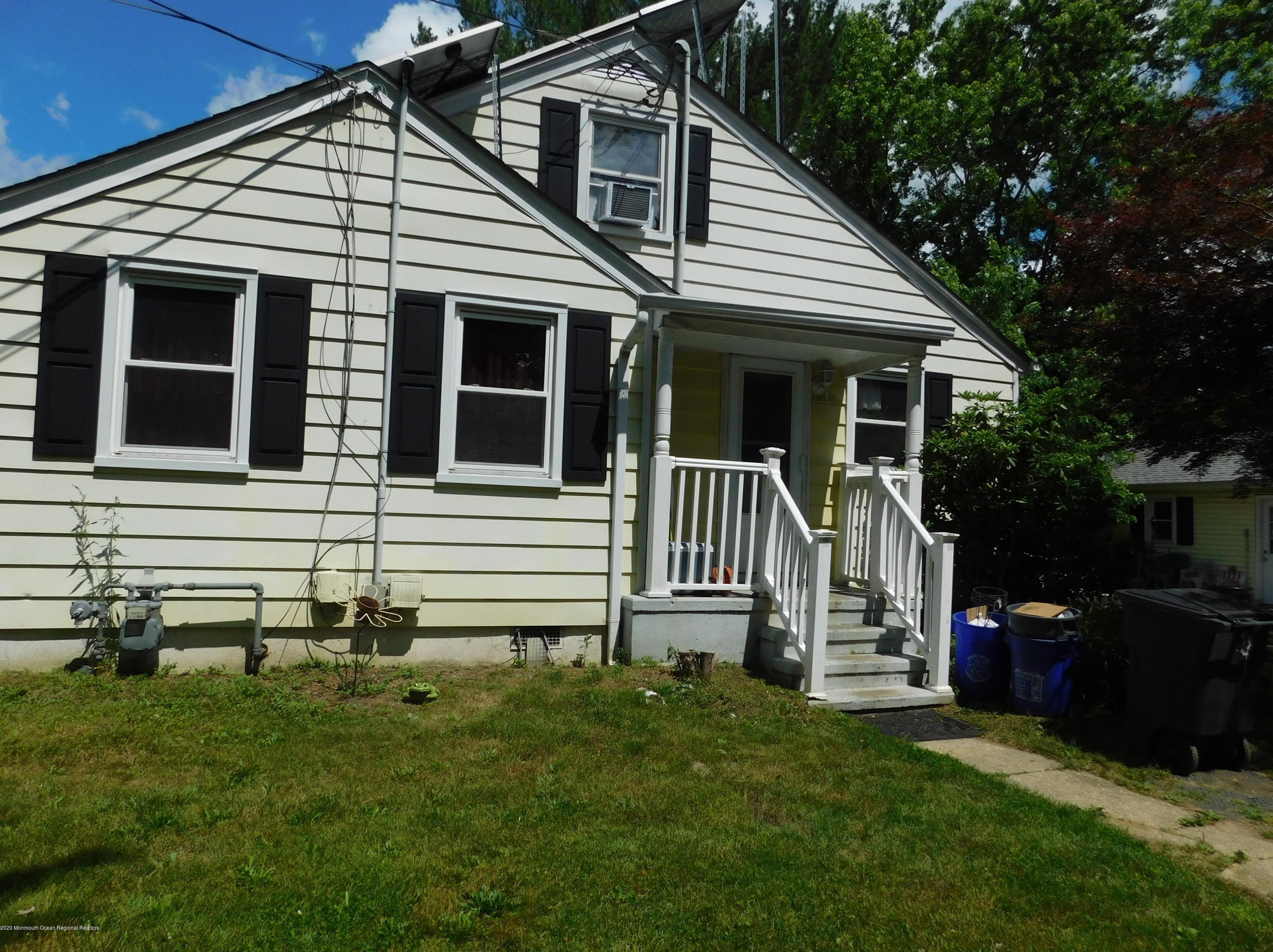 220 Freehold Rd, Millstone Township, NJ 07726