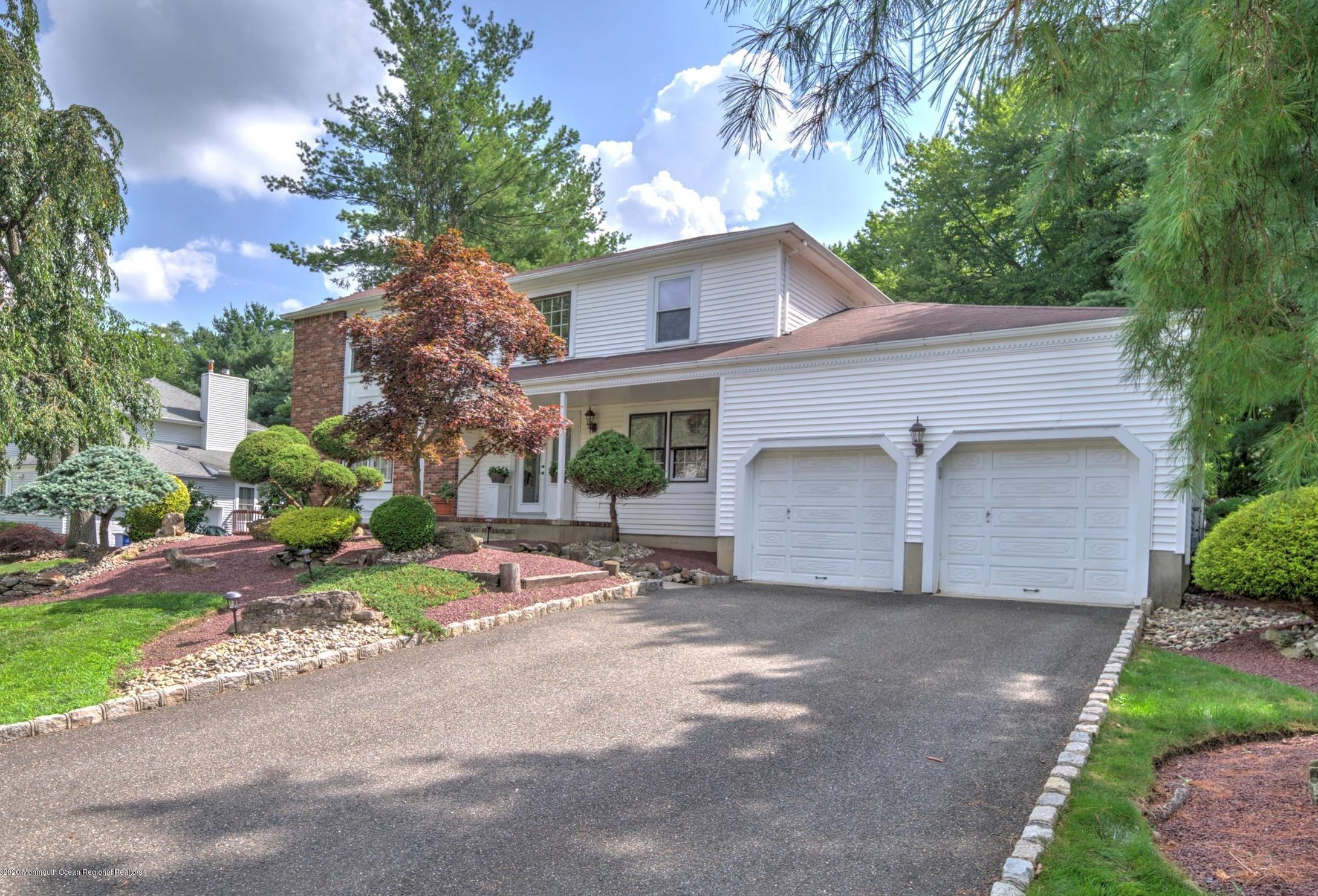 35 Colts Run, Marlboro, NJ 07746