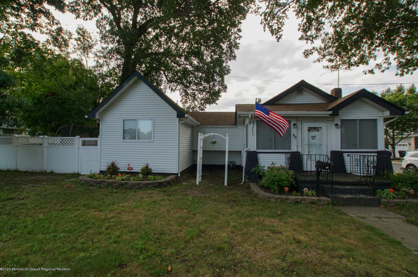 35 Shoreland Terrace, Middletown, NJ 07748