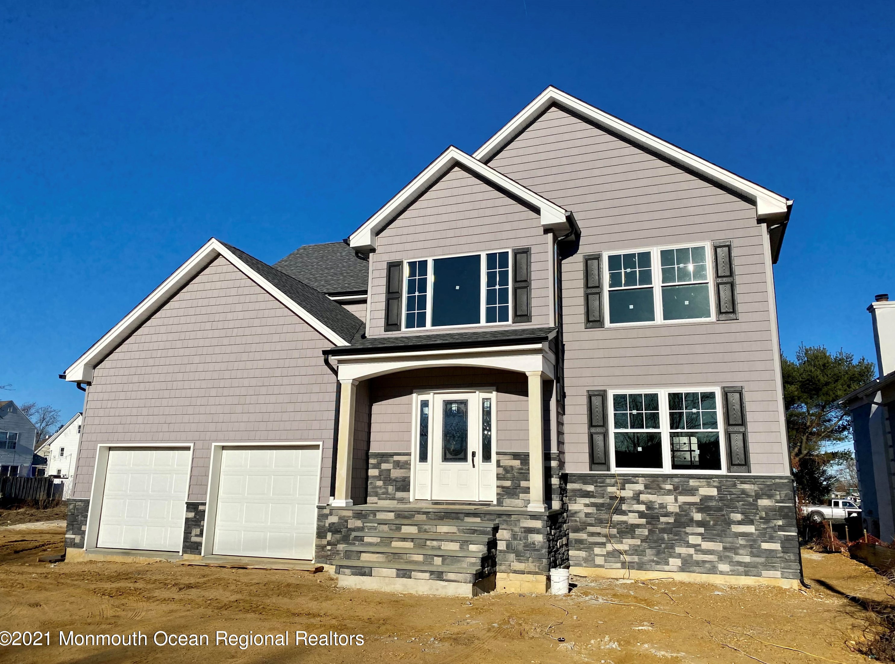 42 Gerard Ave, Matawan, NJ 07747-1031