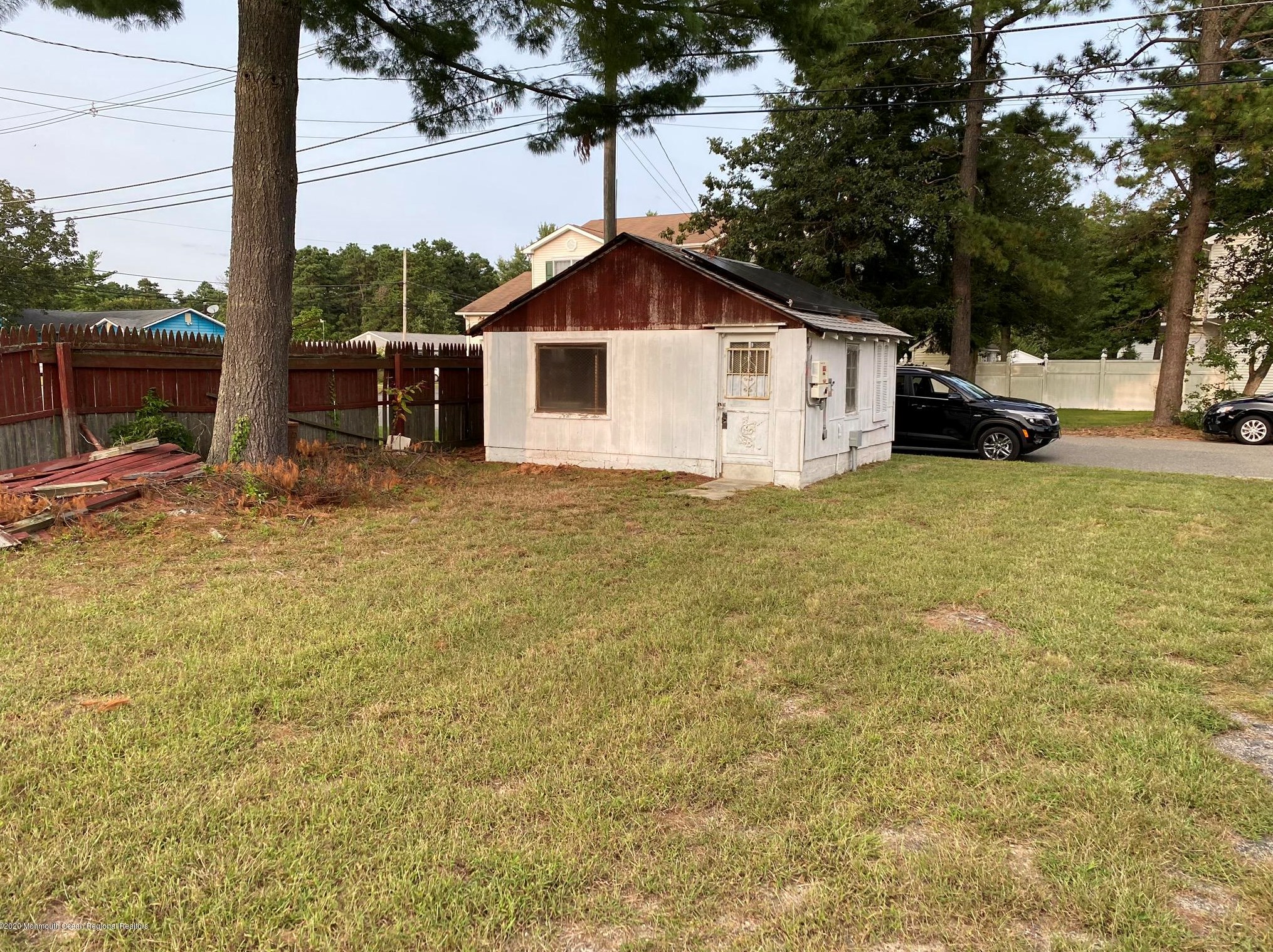 2001 Manchester St, Toms River NJ 08757-1042 exterior