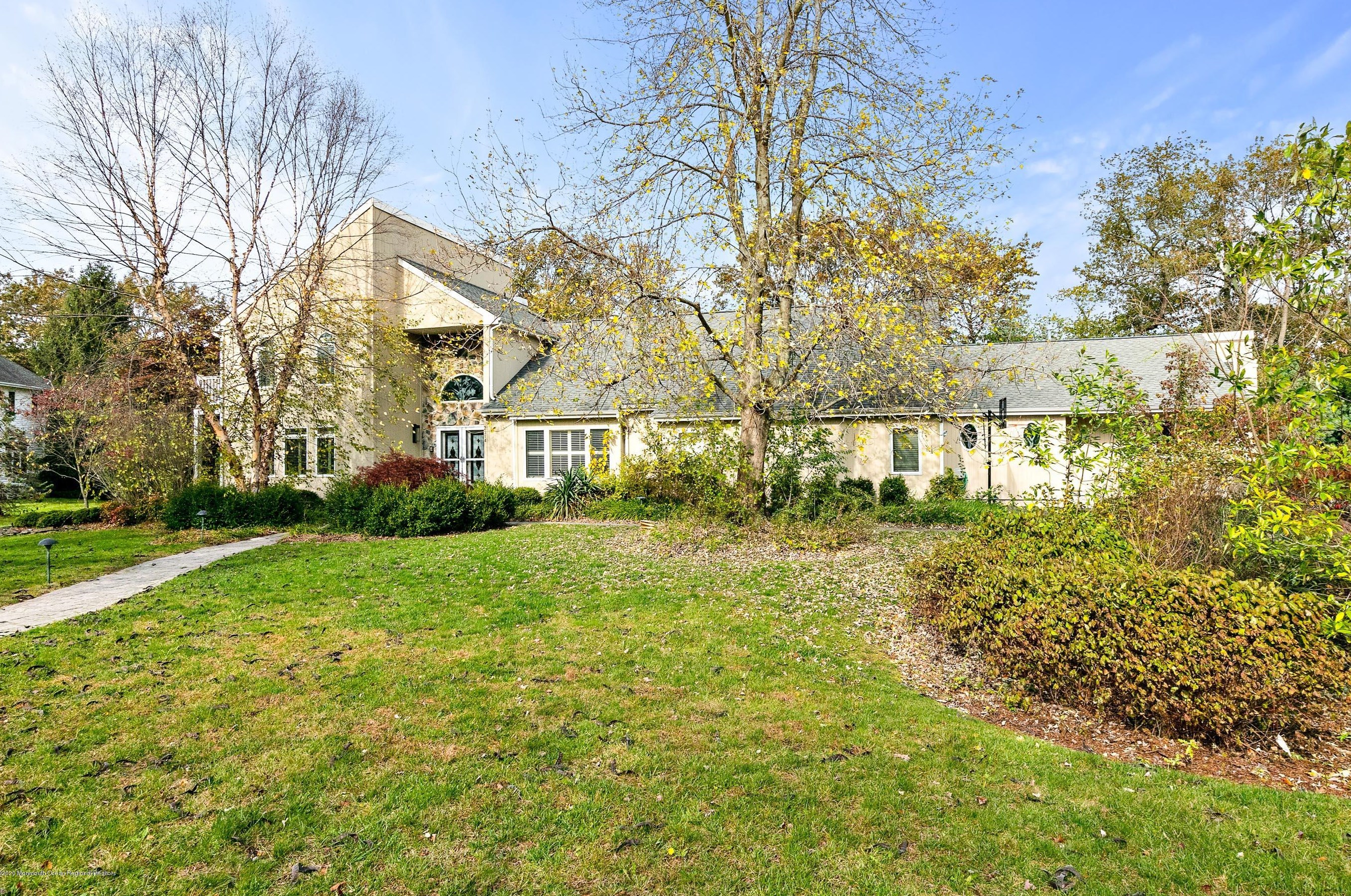 2314 Tapestry Ct, Toms River, NJ 08755-1361