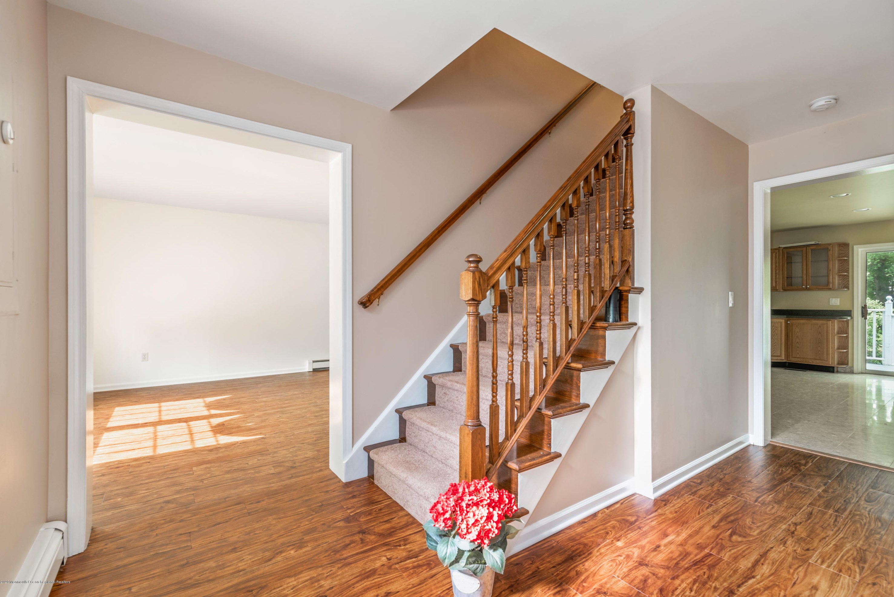 244 Main St, Matawan, NJ 07747-3223