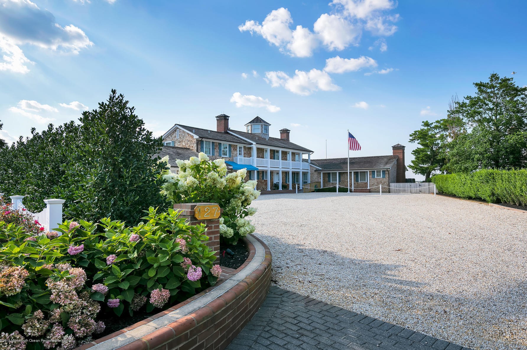 127 Curtis Point Dr, Mantoloking, NJ 08738-1202
