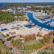 128 Lakeside Dr, Lacey, NJ 08731