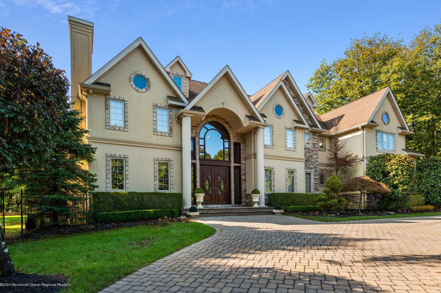 23 Rimwood Ln, Vanderburg, NJ 07722-1346