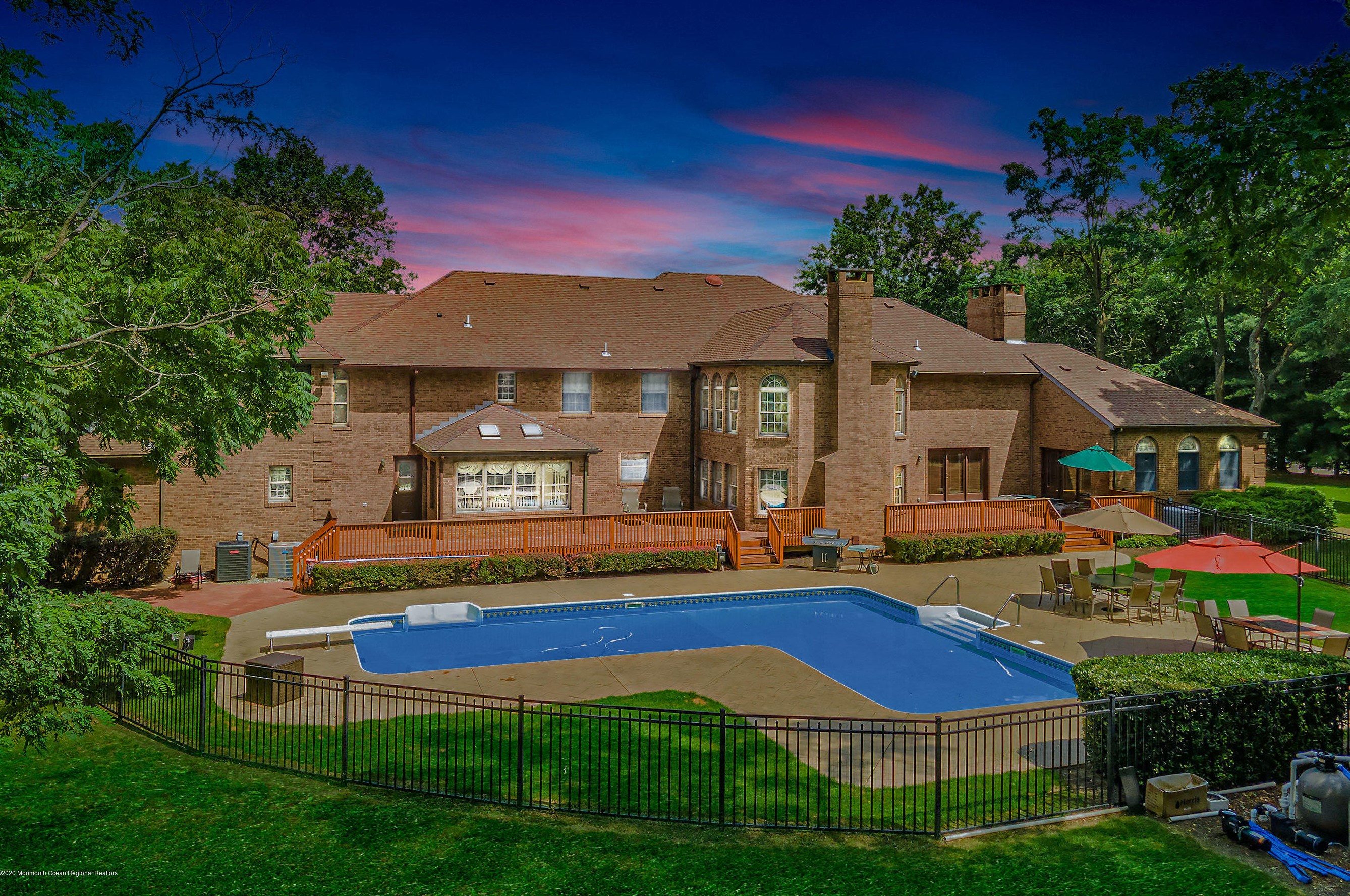 1575 Priscilla Ct, Toms River, NJ 08753-2783