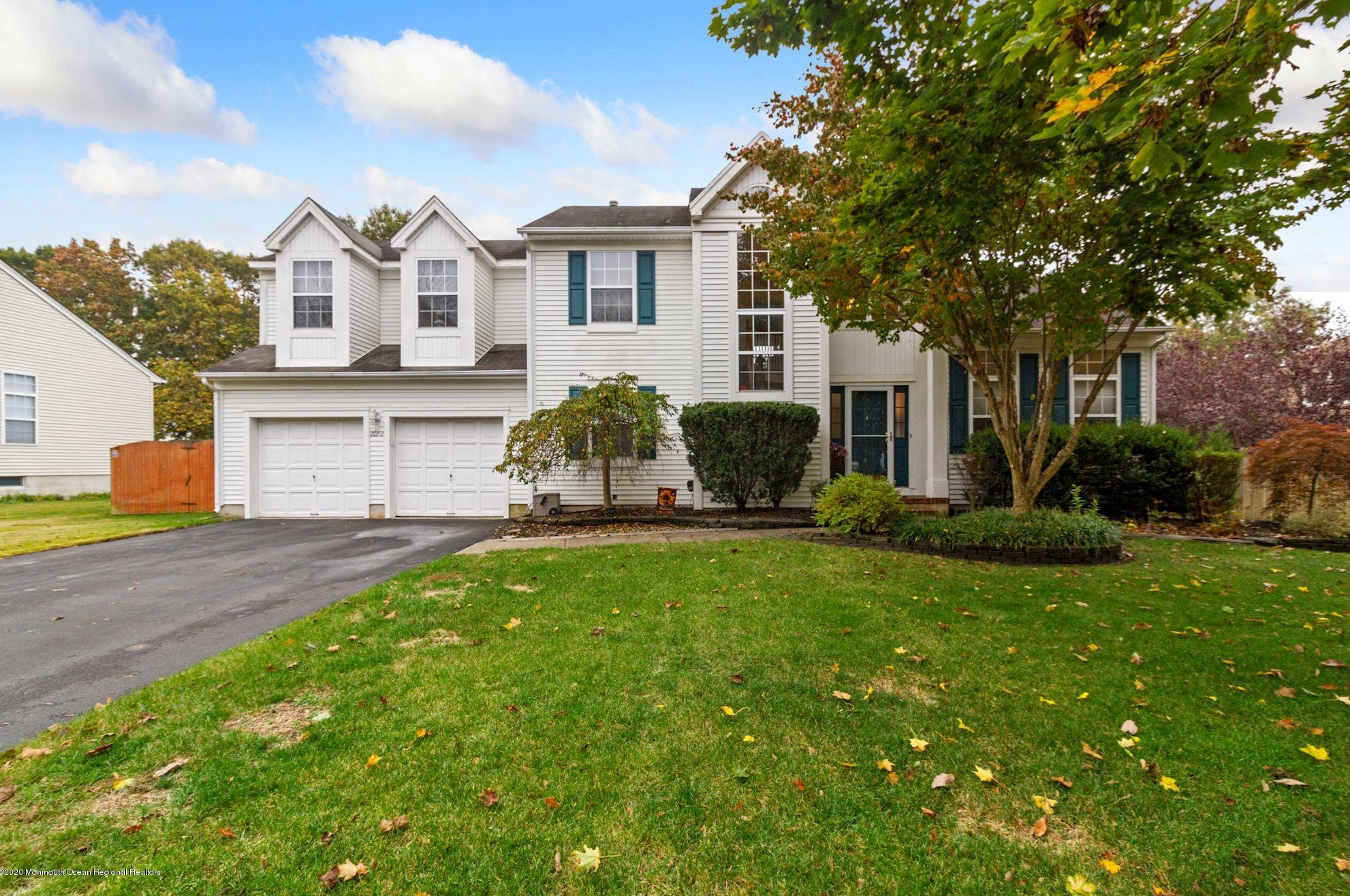 2052 Brookewood Dr, Toms River, NJ 08755-1105