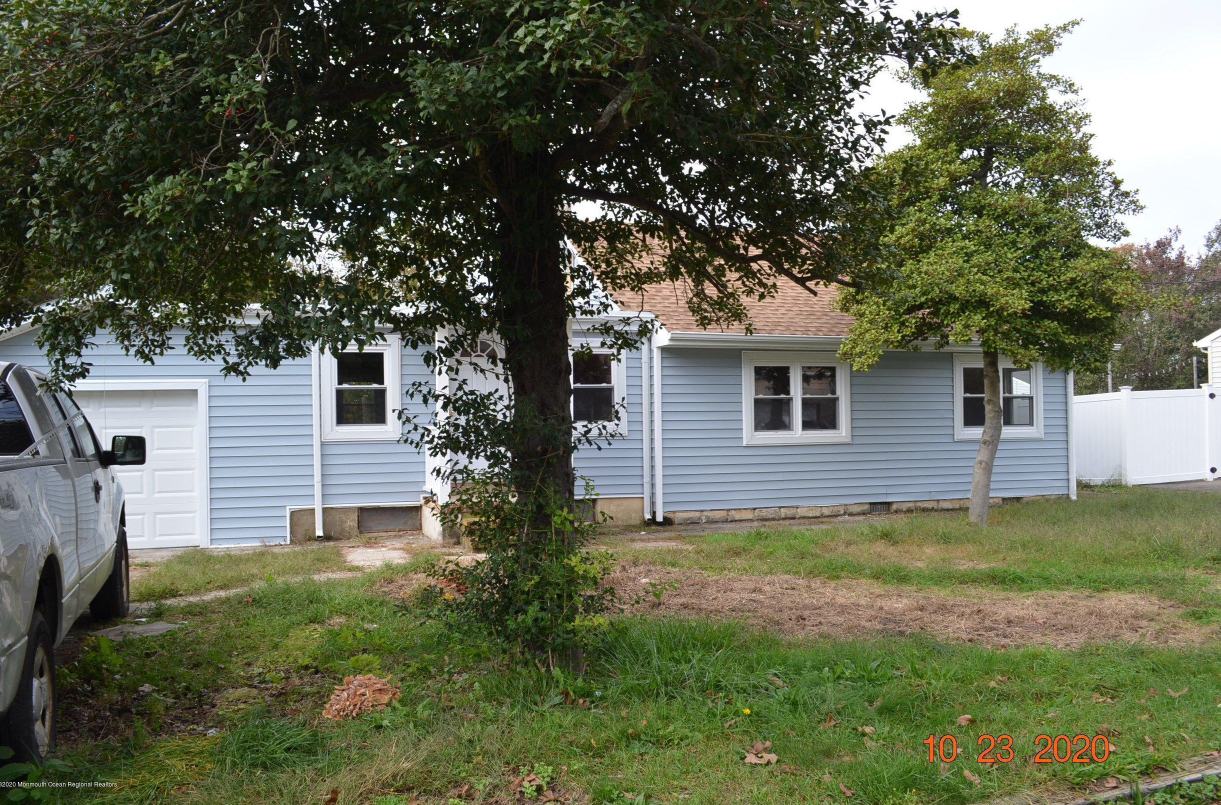 1136 Seaman Ave, Beachwood, NJ 08722-3302