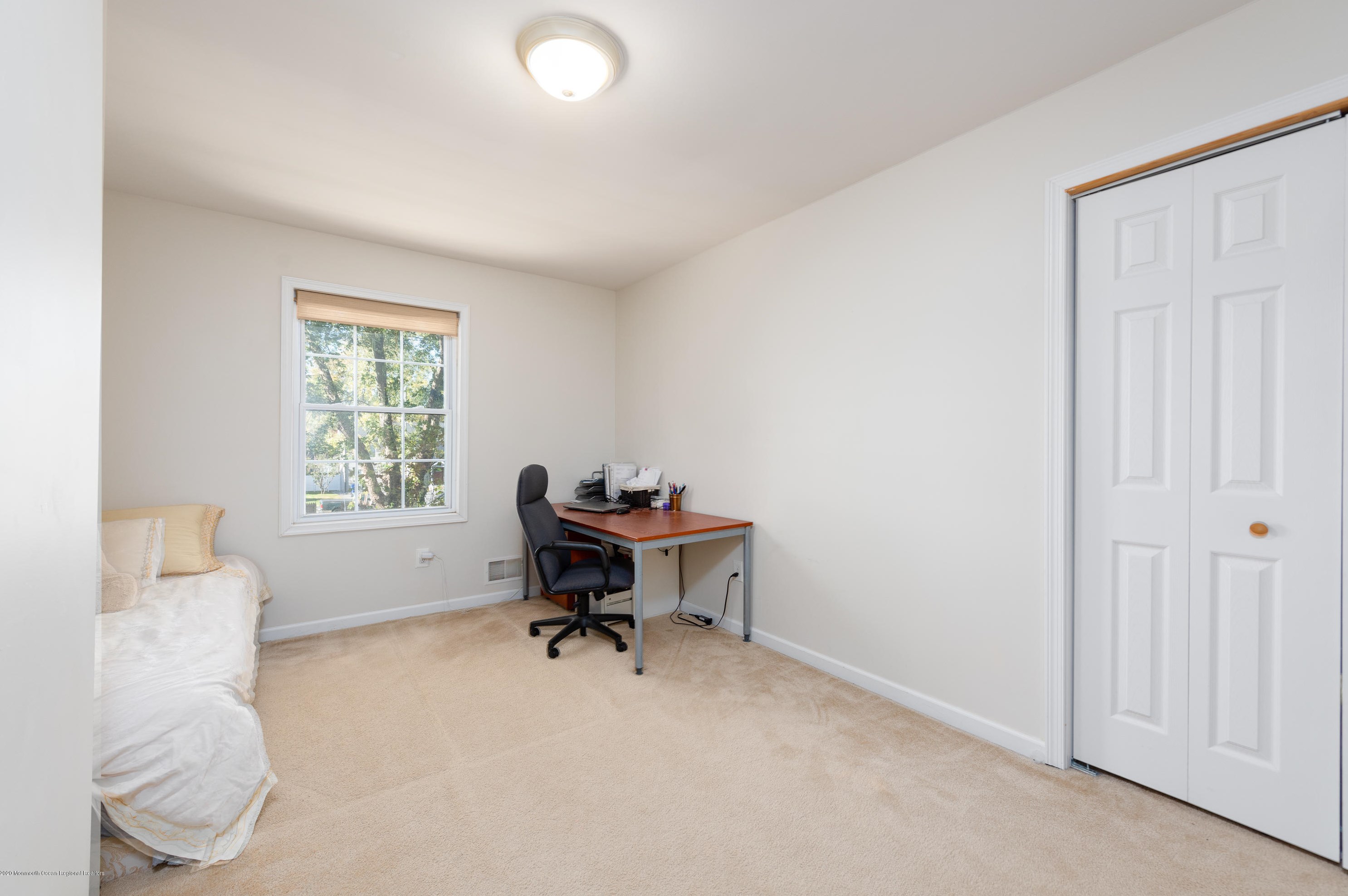 122 8 St, Belford NJ  07718-1440 exterior