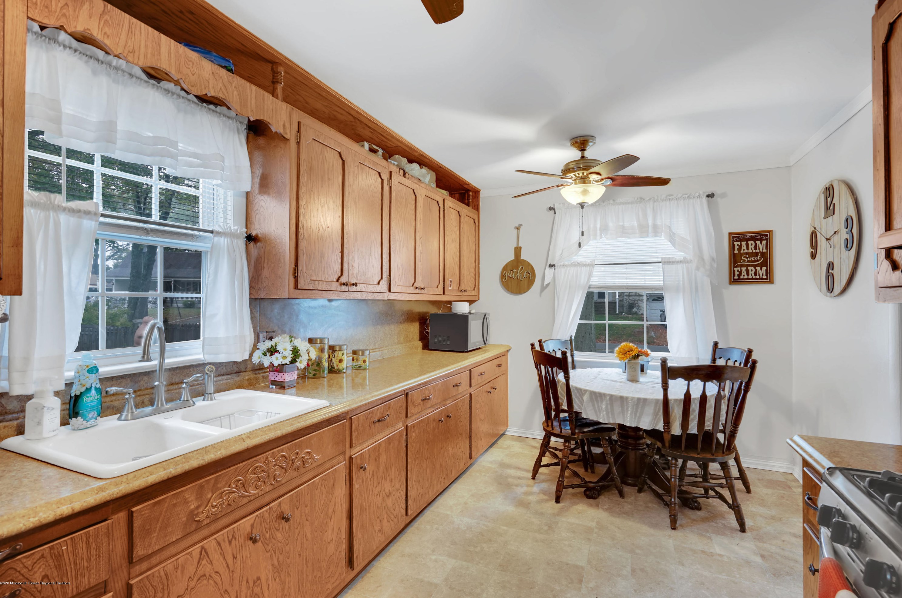 30 Lancaster Rd, Colonia NJ 07067-1122 exterior