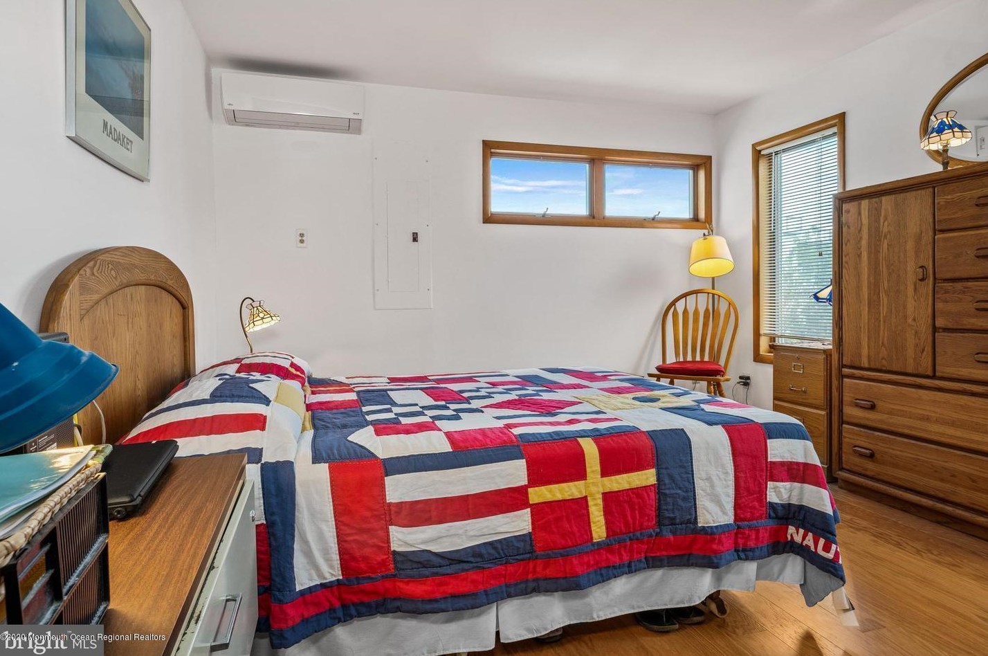 48 Kentucky Dr, Tuckerton NJ 08087-1035 exterior