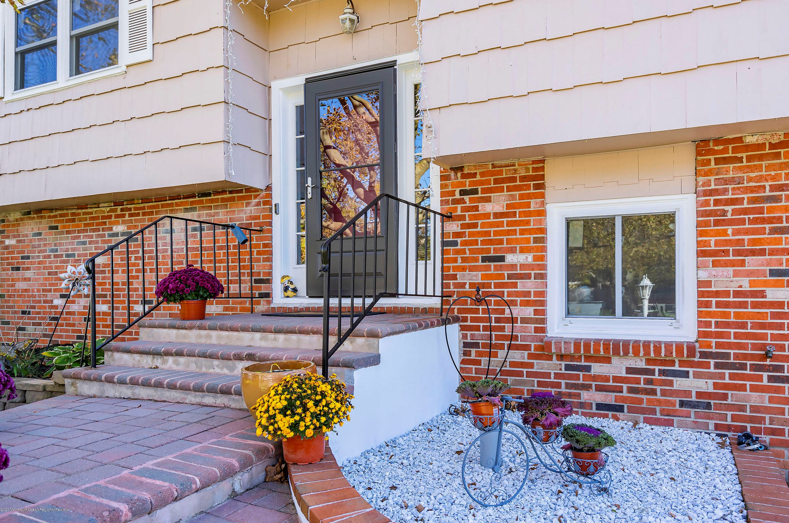 6 Montclair Ave, Wall Township, NJ 07753-2528