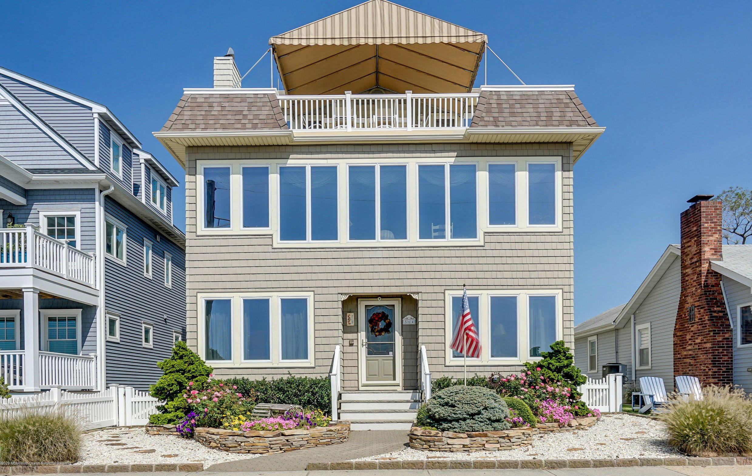 564 Riverside Dr, Wall Township, NJ 08736-3924