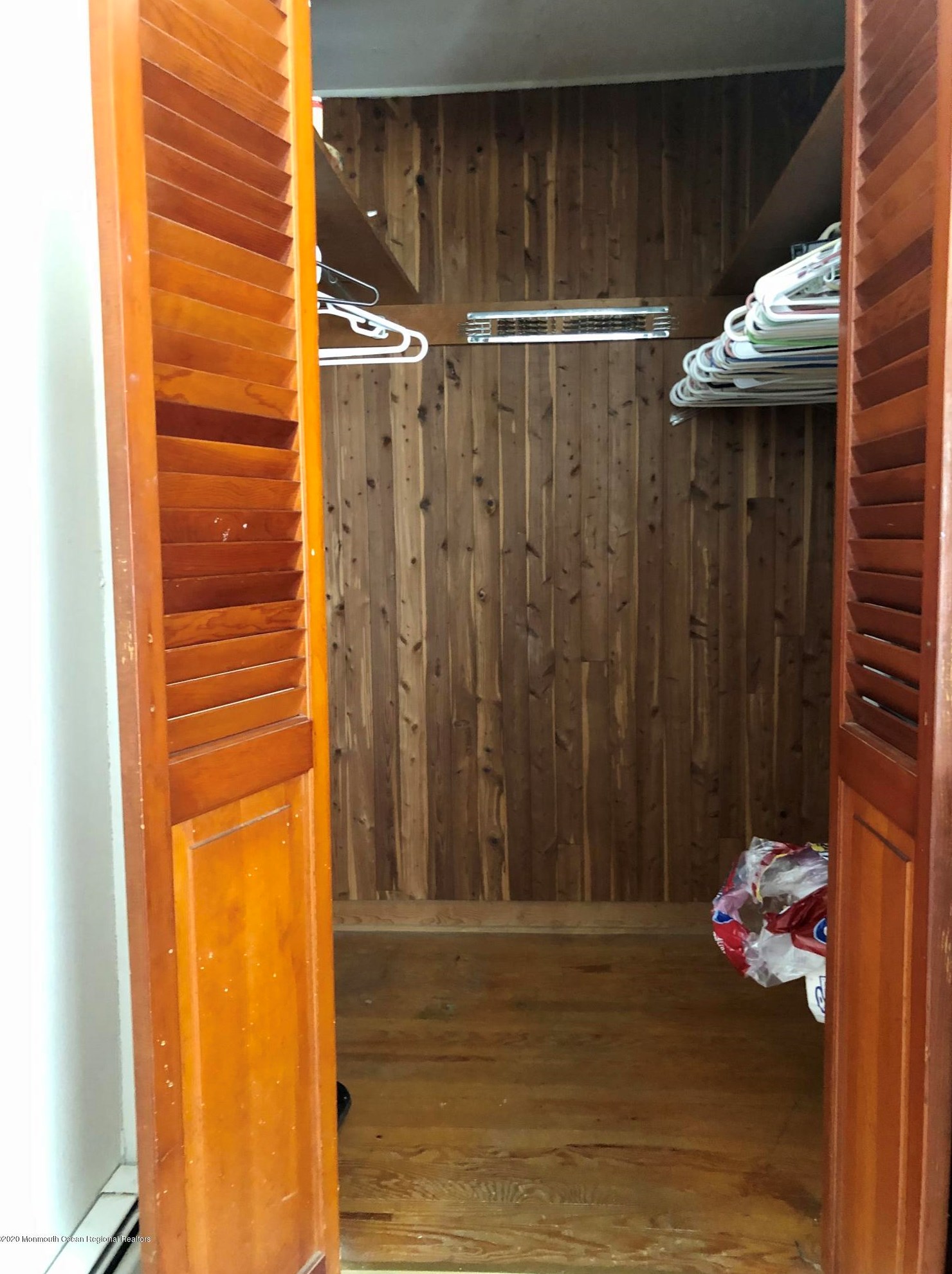 192 5th St, Wall Township NJ  07731-8593 exterior