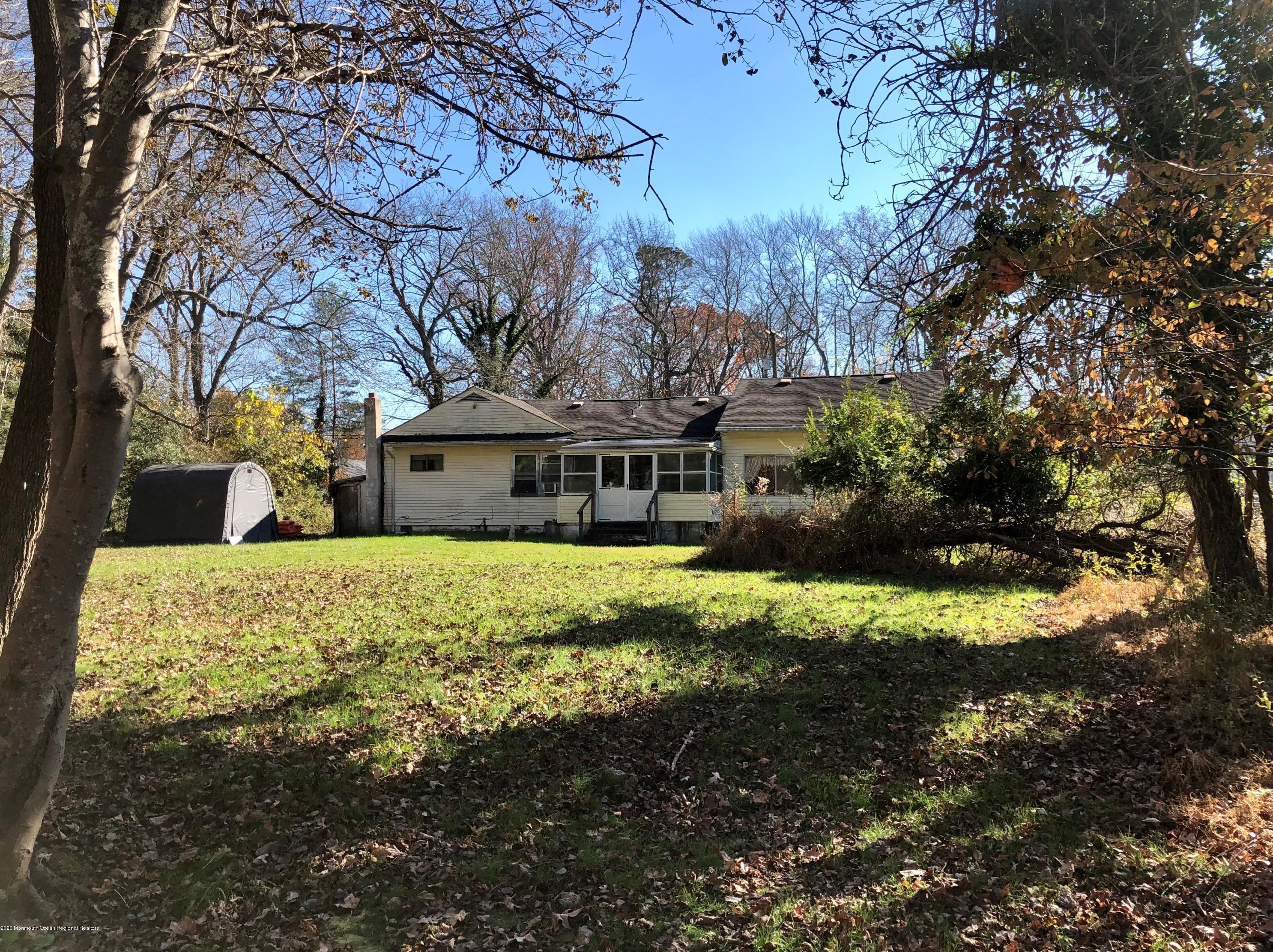 192 5th St, Wall Township NJ  07731-8593 exterior