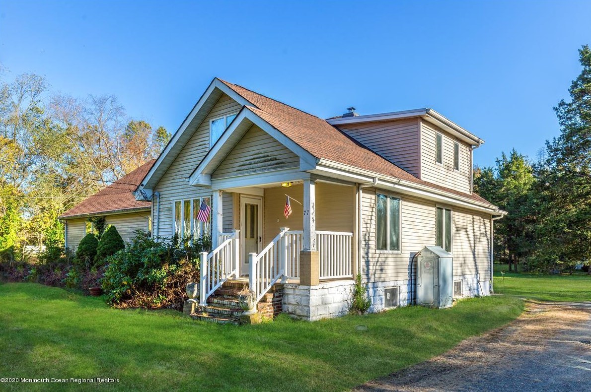 77 Church Rd, Wall Township, NJ 07731-2402
