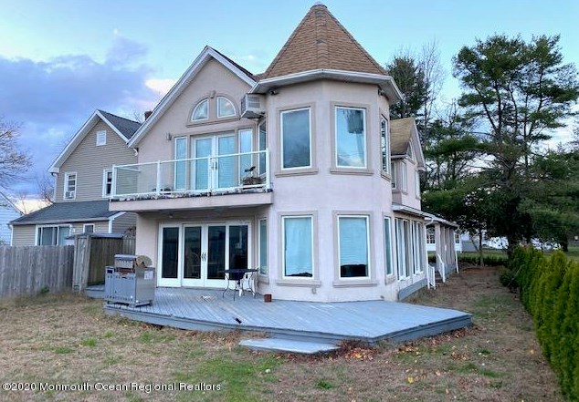 400 Park Ave, Oakhurst, NJ 07755-1283