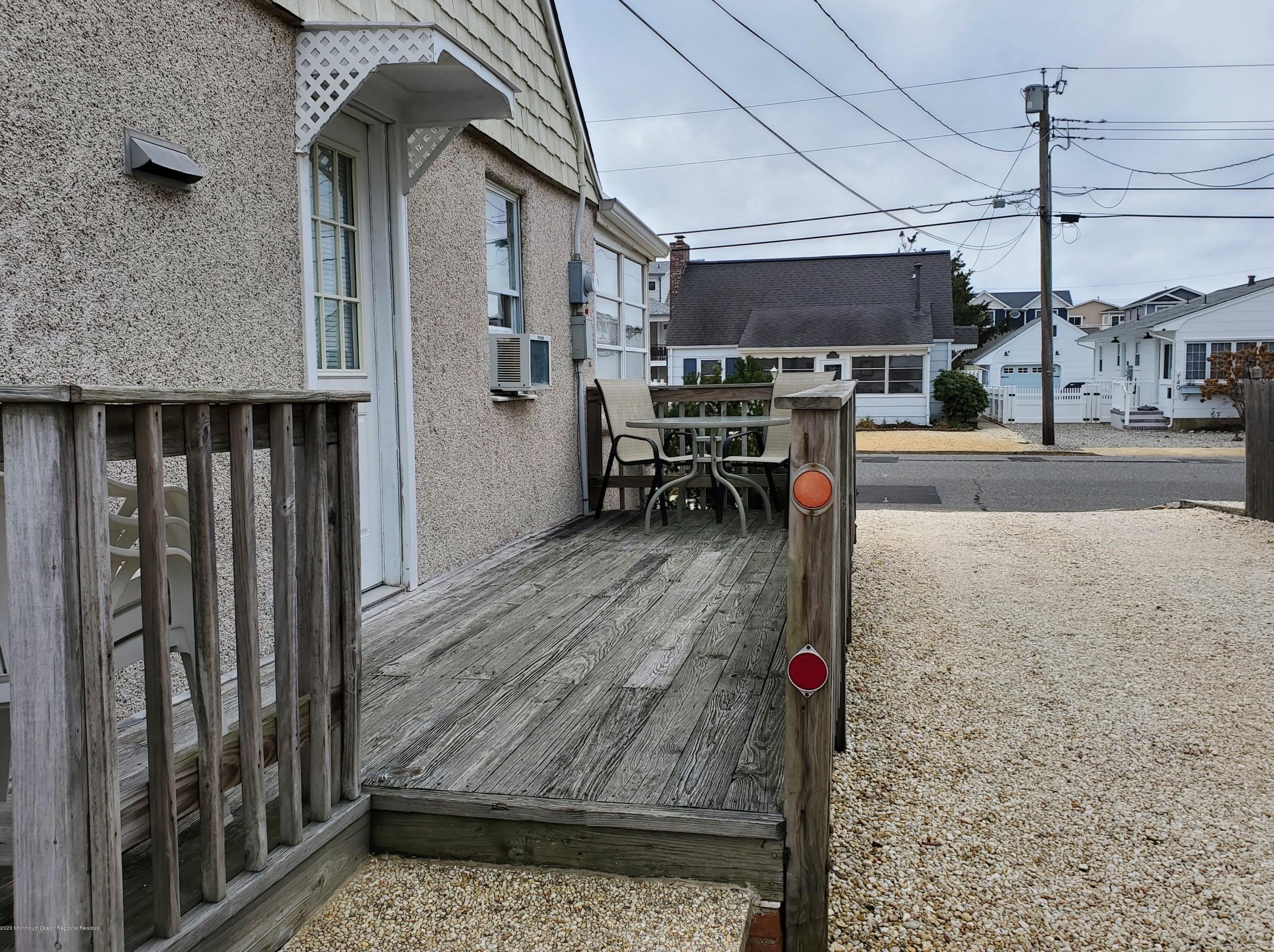 139 Princeton Ave, Lavallette, NJ 08735