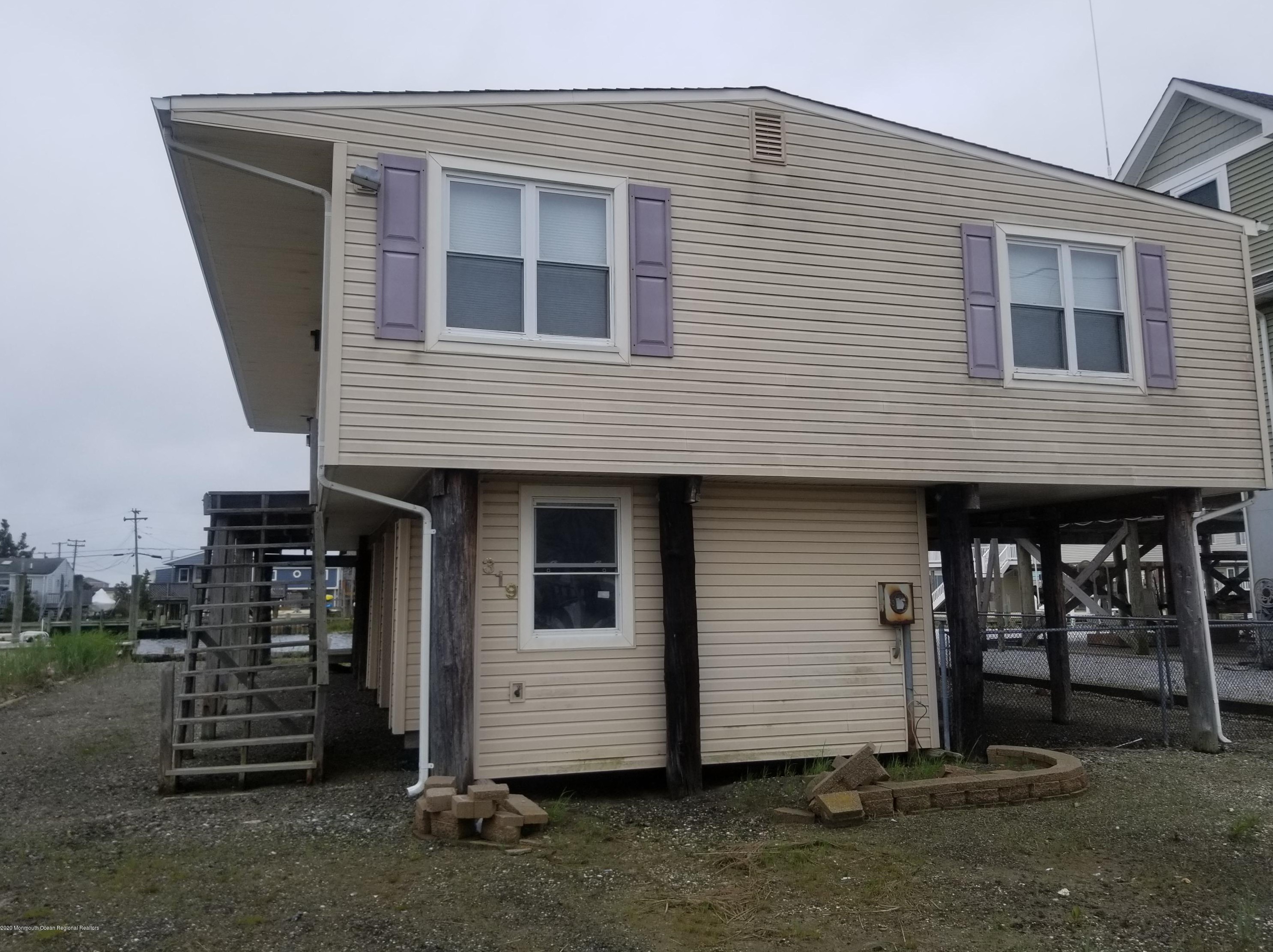 319 Kingfisher Rd, Tuckerton, NJ 08087