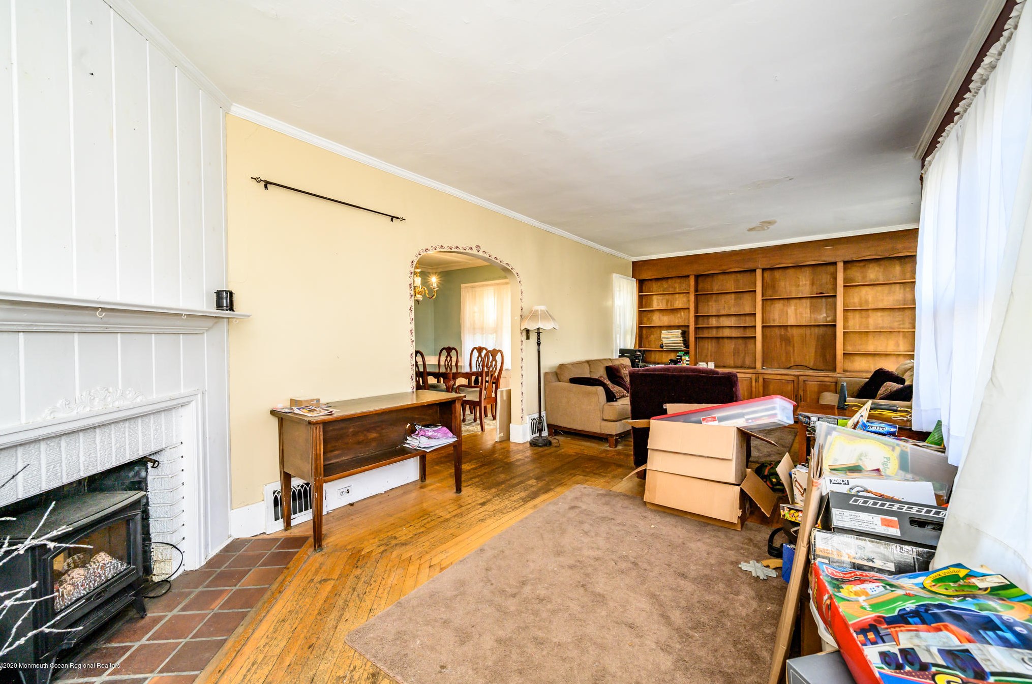 63 Wyckoff St, Matawan, NJ 07747-3147