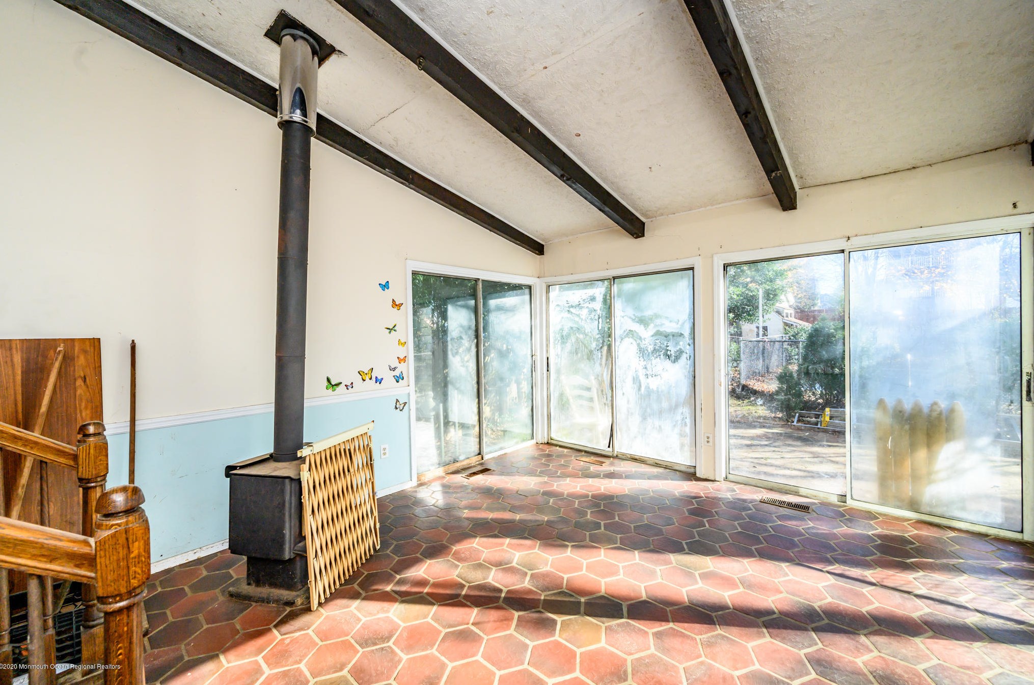 63 Wyckoff St, Matawan NJ 07747-3148 exterior