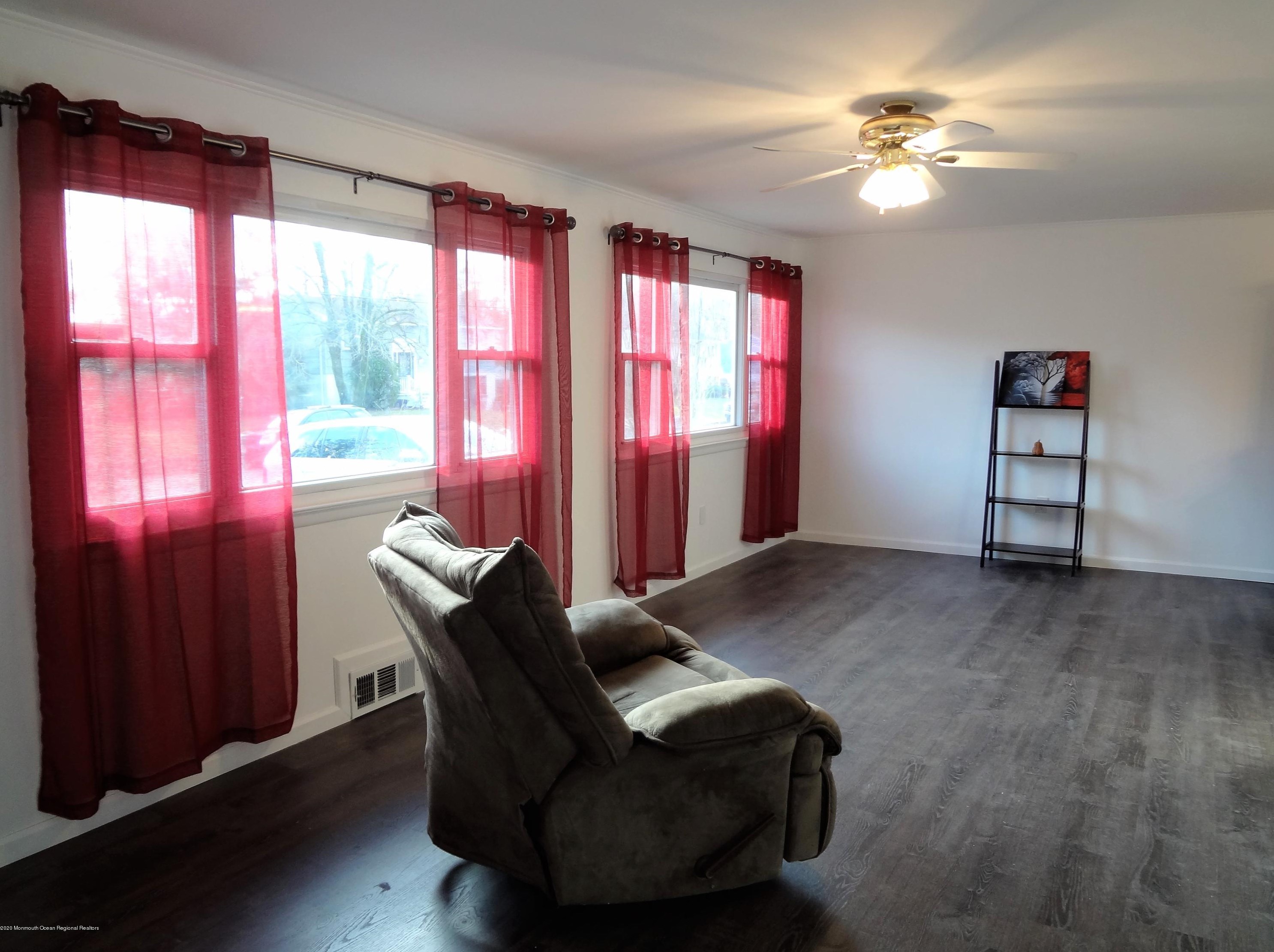 38 Beam Ave, Jackson Twp, NJ 08527