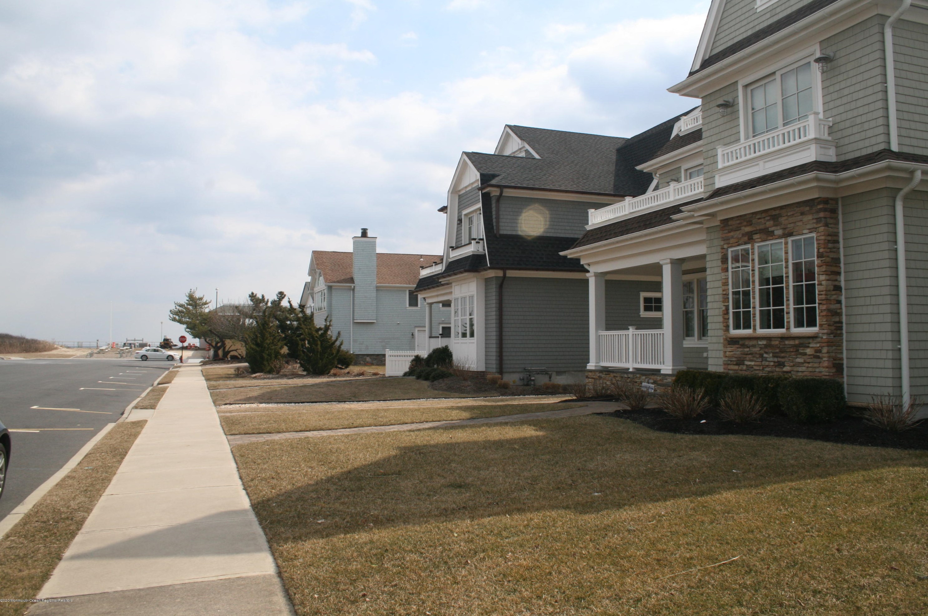 9 Atlantic Ave, Wall Township NJ  07762-1114 exterior