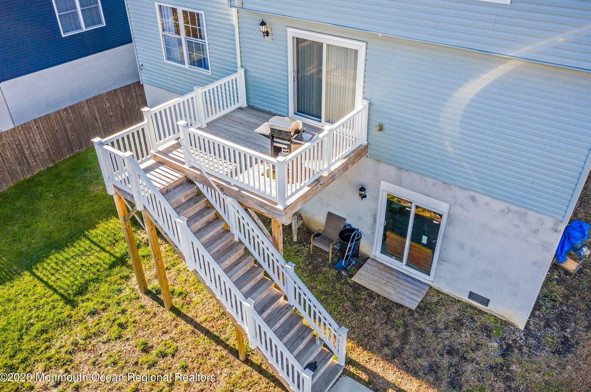 406 Beachview Ave, Keyport NJ 07735-3205 exterior