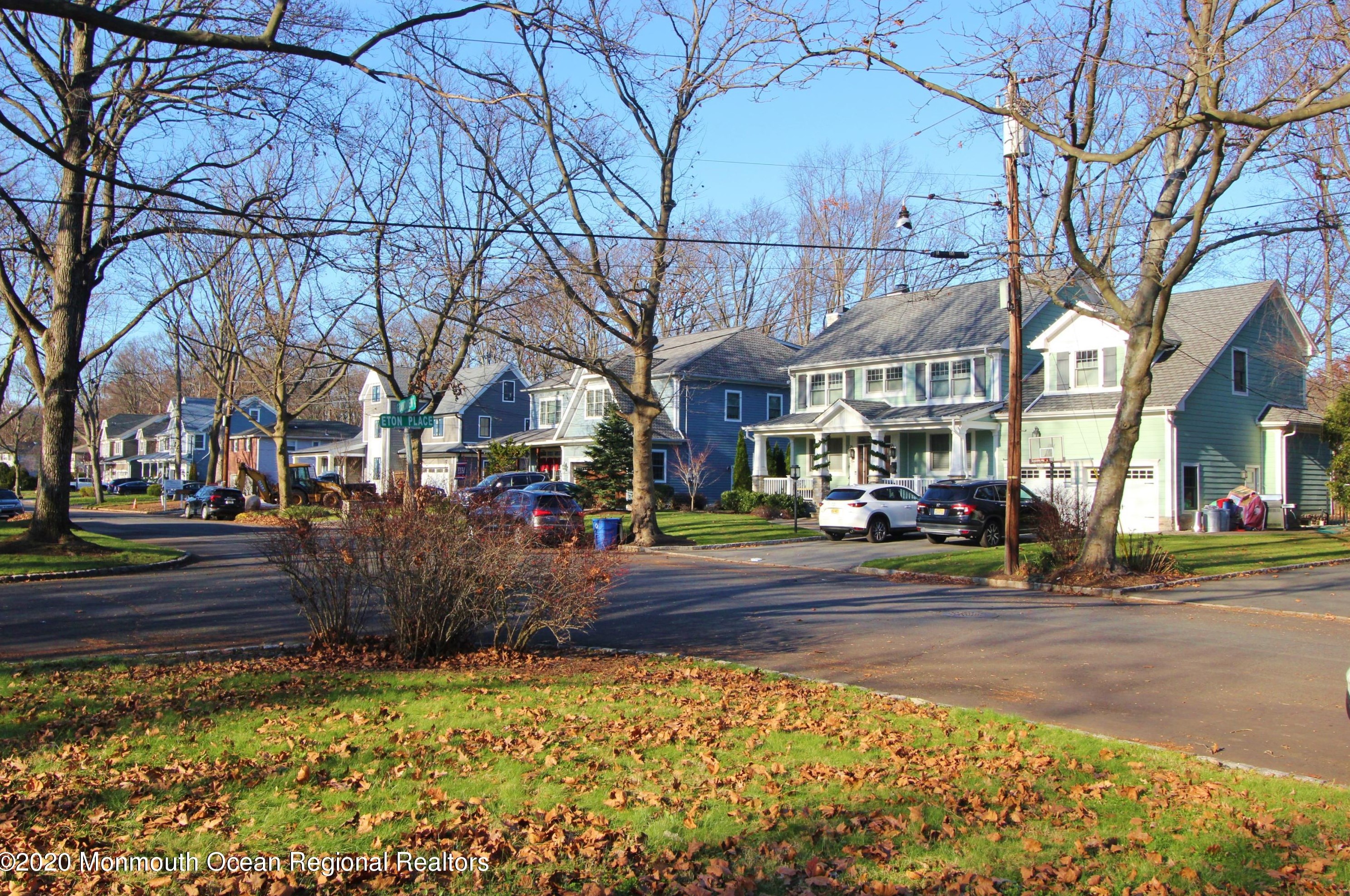 260 Eton Pl, Westfield NJ 07090-1753 exterior