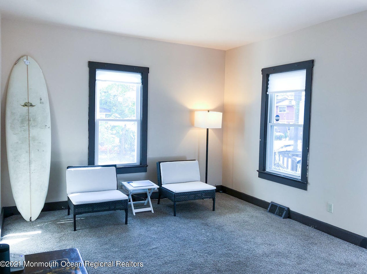 514 Prospect Ave, Tinton Falls, NJ 07712