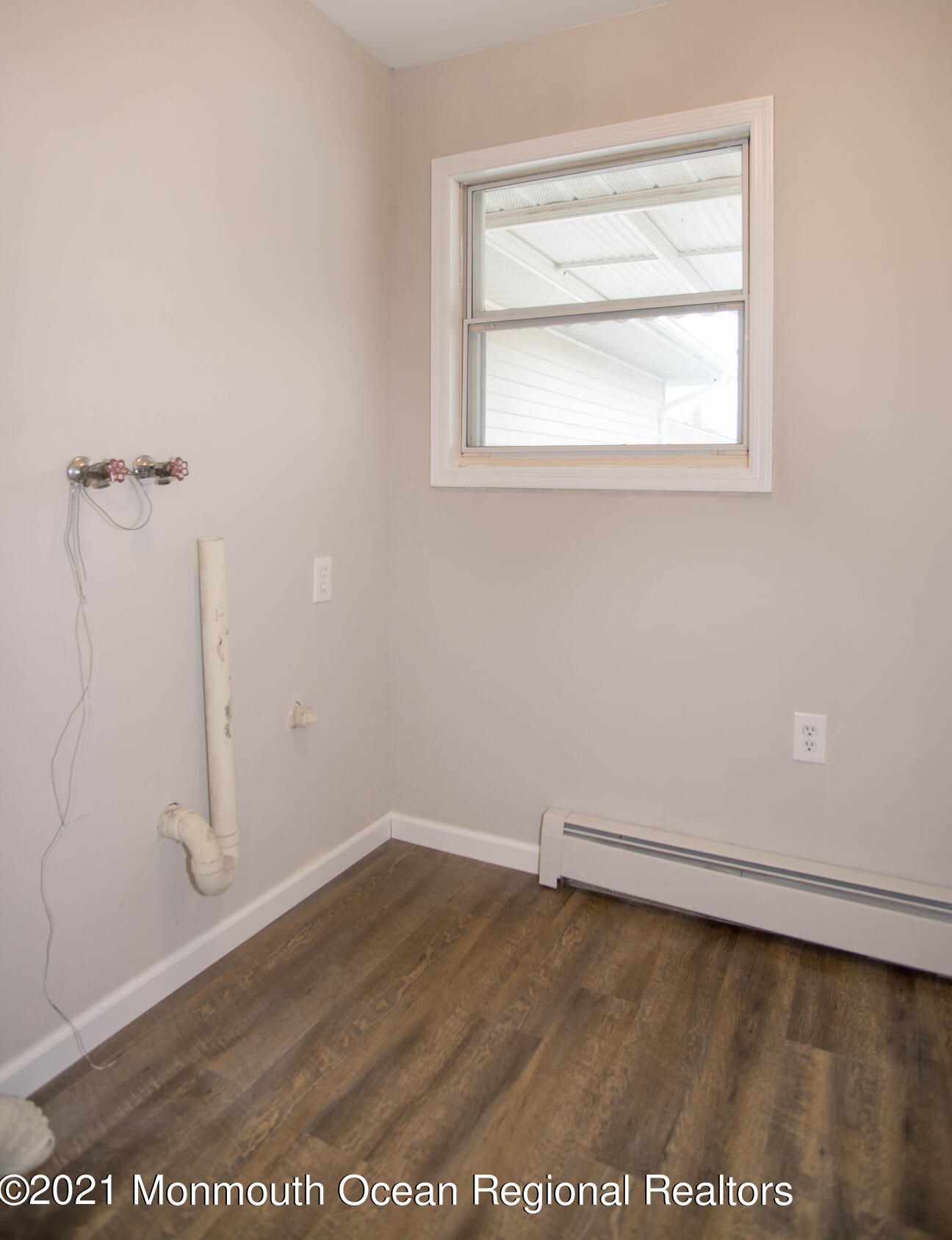 150 Orlando Blvd, Toms River NJ  08757-6138 exterior