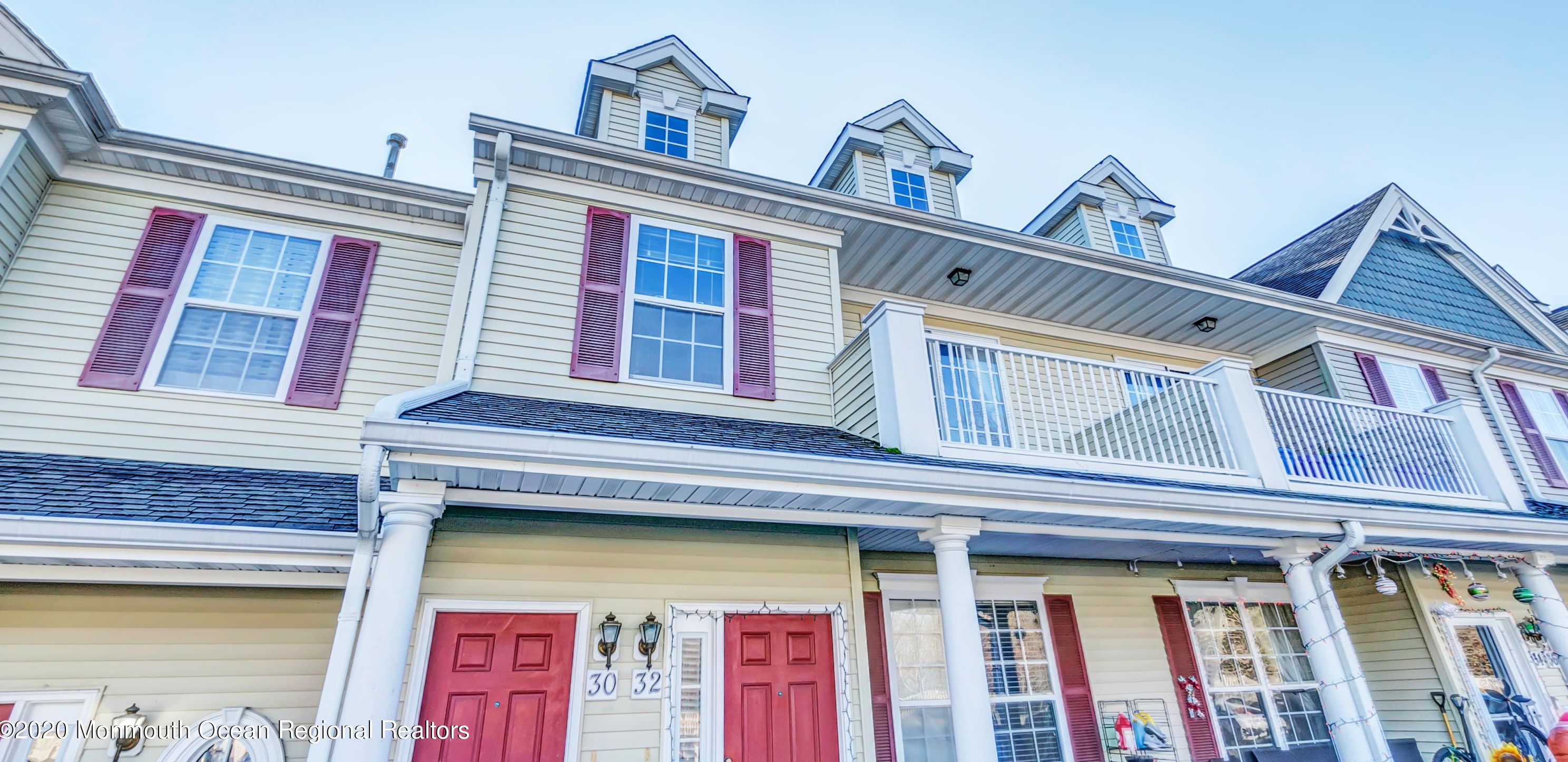 30 Oxford Ct, Millstone Township, NJ 07726-1571